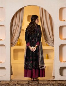Black printed panelled dress - Image 3